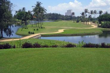Bộ Xây dựng: Cần làm rõ việc chuyển sân golf Phan Thiết thành khu đô thị
