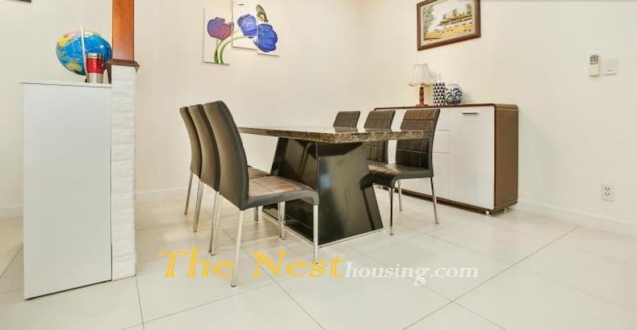 3 bedrooms for rent 8 5