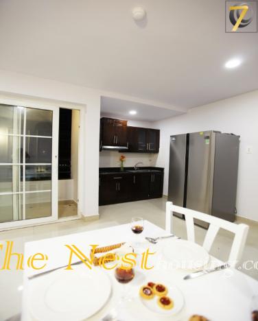 SERVICED APARTMENT IN D2 - 3 BEDROOMS FOR RENT