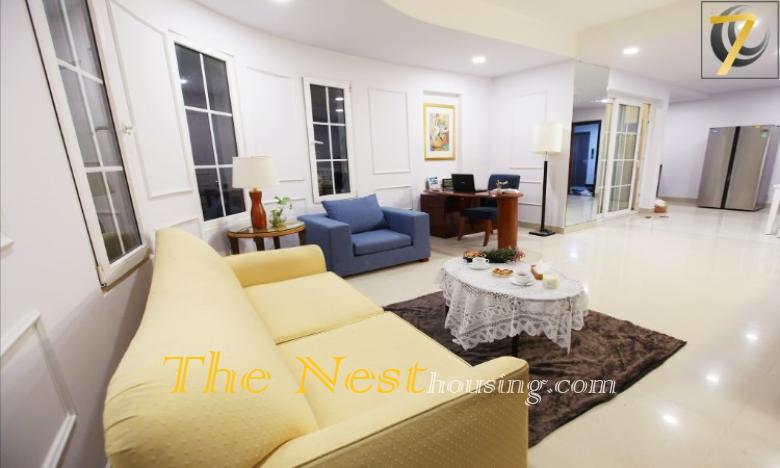 SERVICED APARTMENT IN D2 - 3 BEDROOMS FOR RENT