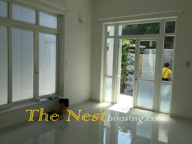 Charming villa for rent in compound, 4 bedrooms, quiet area