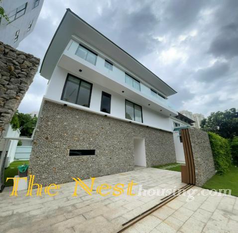 HOUSE WITH PRIVATE SWIMMING POOL, GARDEN Nearly Bus 153 station HO CHI MINH CITY