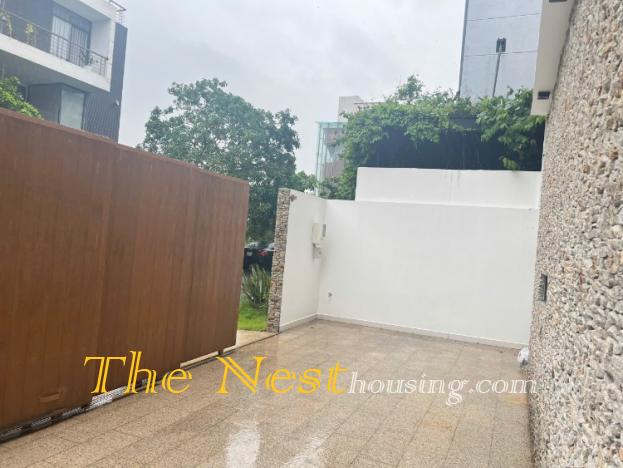 HOUSE WITH PRIVATE SWIMMING POOL, GARDEN Nearly Bus 153 station HO CHI MINH CITY