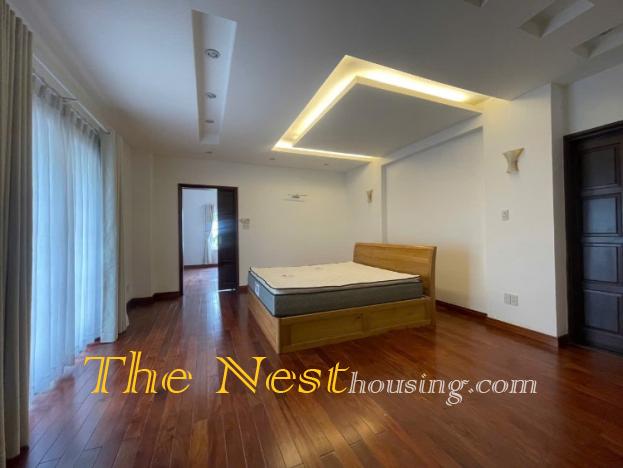 Modern villa for rent in Thao Dien, 4 bedrooms, private swimming pool
