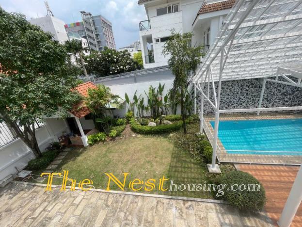 Modern villa for rent in Thao Dien, 4 bedrooms, private swimming pool
