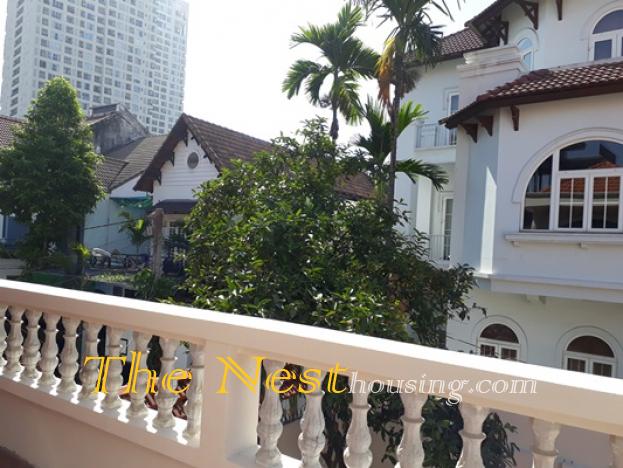 House in thao dien for rent 11