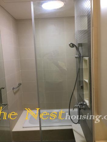 Main Bathroom 1