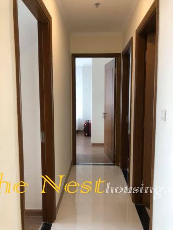 3 bedrooms for rent 5 5