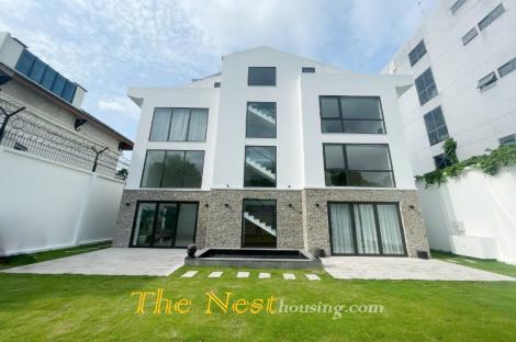 ​​​​​​​Modern villa for rent in Thao Dien compound