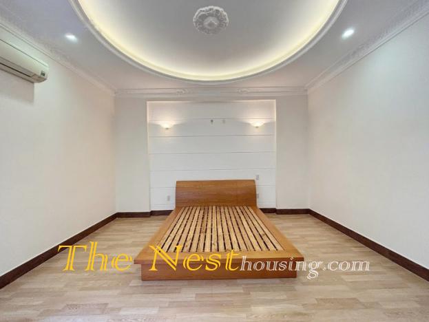 Modern villa fore rent in Thao Dien