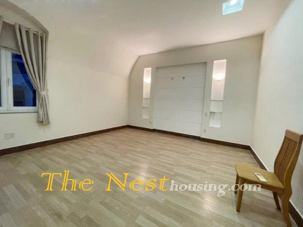 Modern villa fore rent in Thao Dien