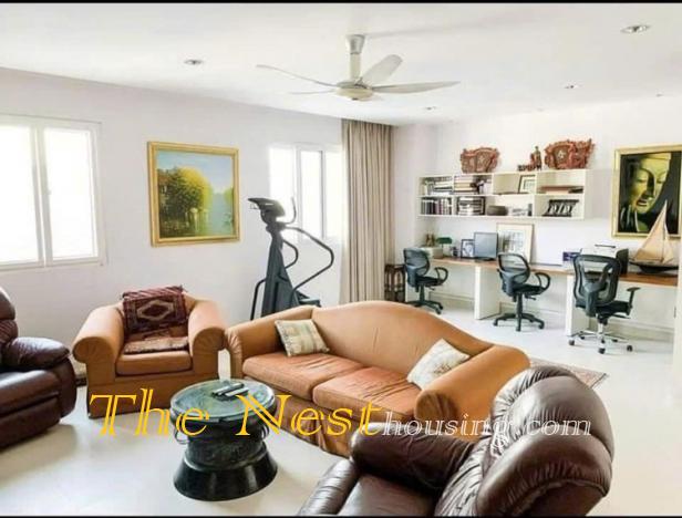 Modern villa for rent in Thao Dien