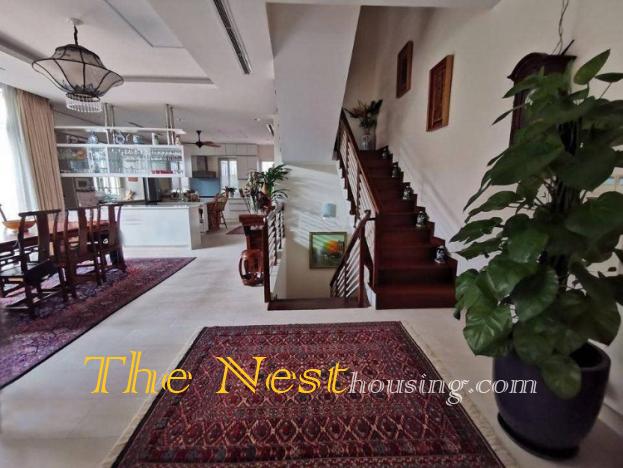 Modern villa for rent in Thao Dien