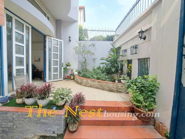 House in compound for rent