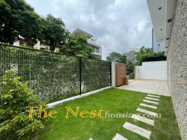 ​​​​​​​Modern villa for rent in Thao Dien compound