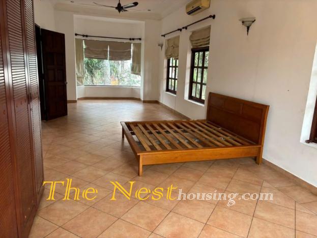 ​​​​​​​Charming villa for rent in compound