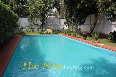 Charming villa in compound for rent, 4 bedrooms, big garden and swimming pool