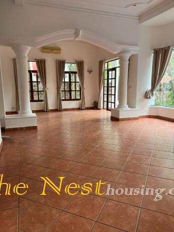 Villa for rent in compound Thao Dien