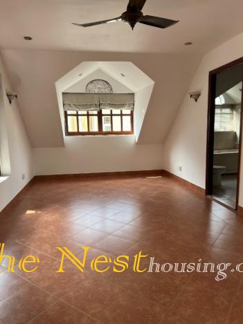 Villa for rent in compound Thao Dien