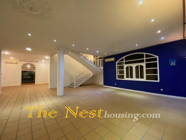 Charming villa in compound for rent, 4 bedrooms, big garden and swimming pool