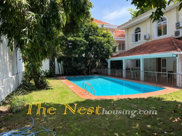 Charming villa in compound for rent, 4 bedrooms, big garden and swimming pool