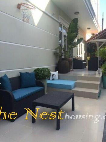 villa for rent 28