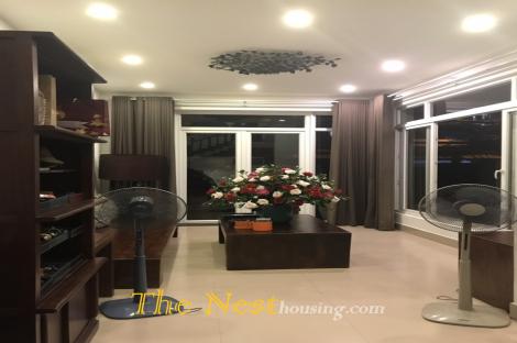House 4 bedrooms for rent in Thao Dien, modern style, good location
