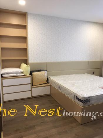 3 bedrooms for rent 2 8