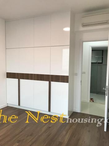 3 bedrooms for rent 9 6