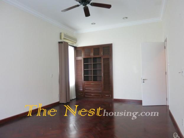 Modern villa for rent in compound District 2