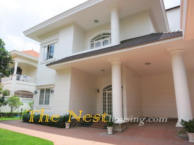 Modern villa for rent in compound District 2