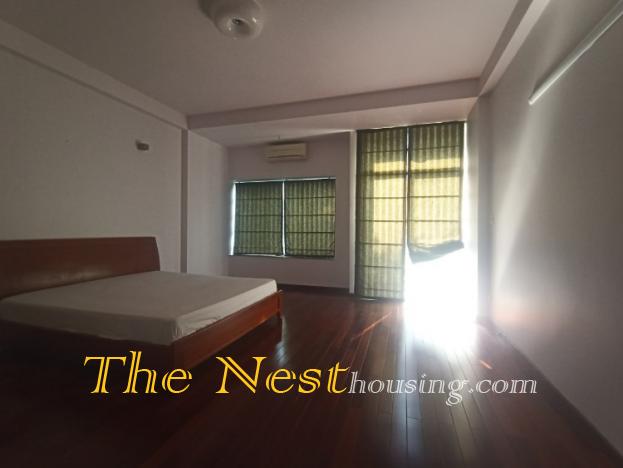 Nice house for rent in Thao Dien, 3 bedrooms, good location, 1600 USD