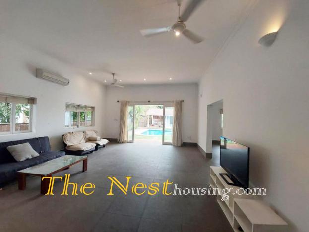 Villa 4 beds in compound, has pool & garden D2