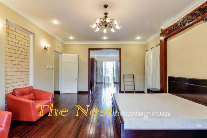 Villa for rent in compound Thao Dien