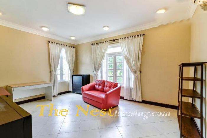 Villa for rent in compound Thao Dien