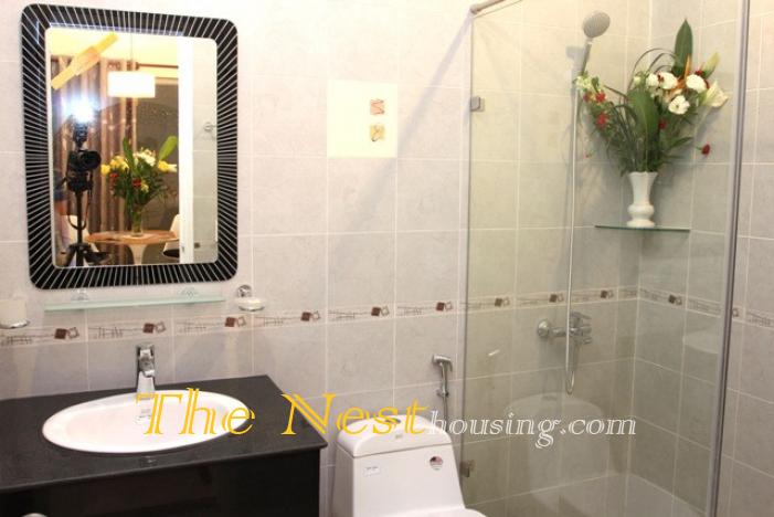 Service apartment for rent in Phu Nhuan District