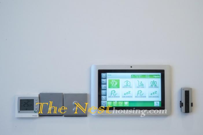 VINHOMES GOLDEN RIVER - 2 BEDROOMS FOR RENT