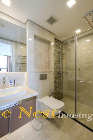 VINHOMES GOLDEN RIVER - 2 BEDROOMS FOR RENT