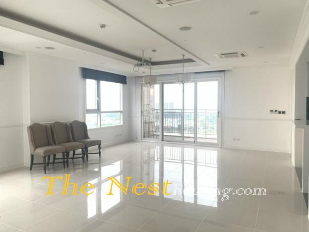 Xii River Palace - 3 bedrooms apartment for Rent