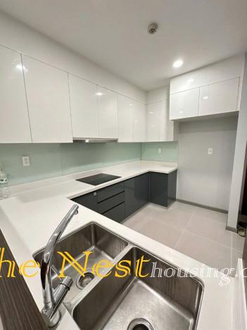 Modern apartment for rent in Gold View District 4