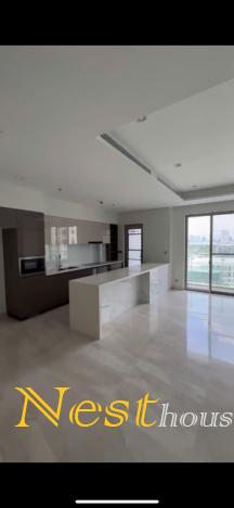 A Beautiful 3-Bedroom Apartment at Horizon – Must See!