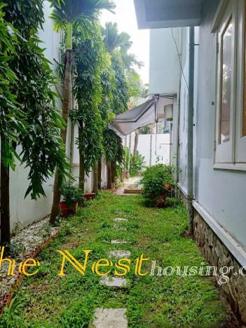 Nice HOUSE for rent close to British school Thao Dien