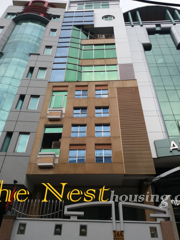 Văn phòng hiện đại cho thuê trên đường Nam Quốc Can, quận 1 Hồ Chí Minh