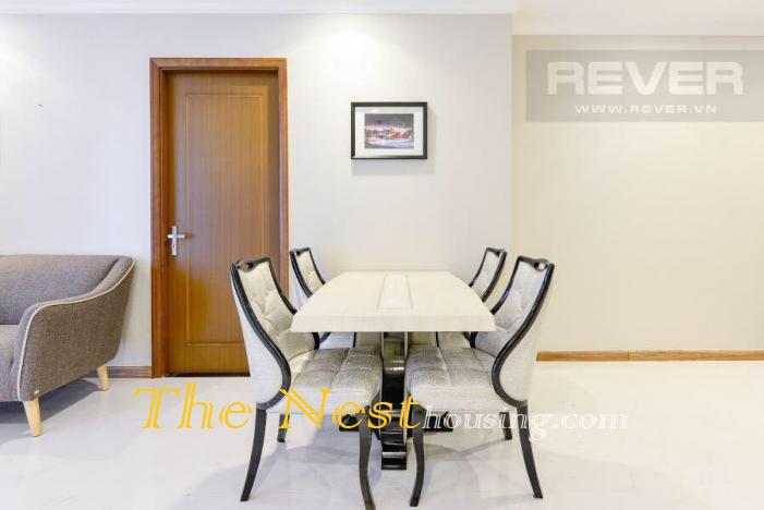 3 bedrooms for rent 8 2