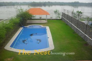 Villa in compound for rent, 4 bedrooms, river view