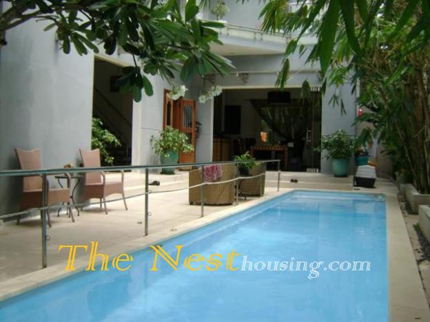 Villa for rent in Thao Dien very good location