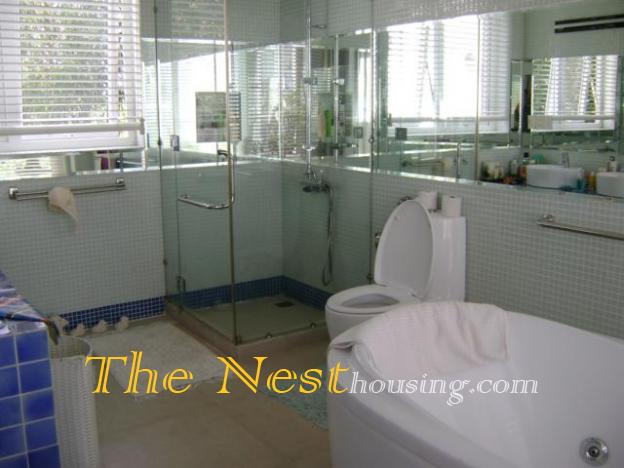 Villa for rent in Thao Dien very good location