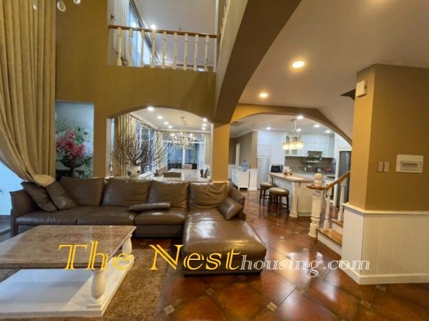 Penthouse 4 bedrooms for rent in Hoang Anh Gia Lai
