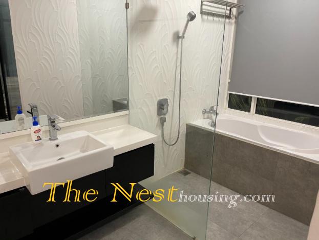 Penthouse apartment for rent in Hoang Anh River view, best price