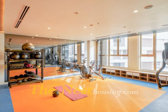 Modern apartment 3 bedrooms for rent in Midtown District 7